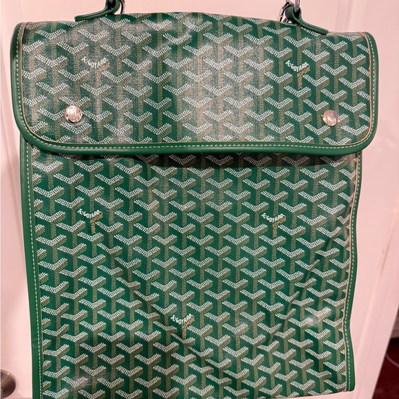 Green Patterned Backpack - Picture 2 of 8